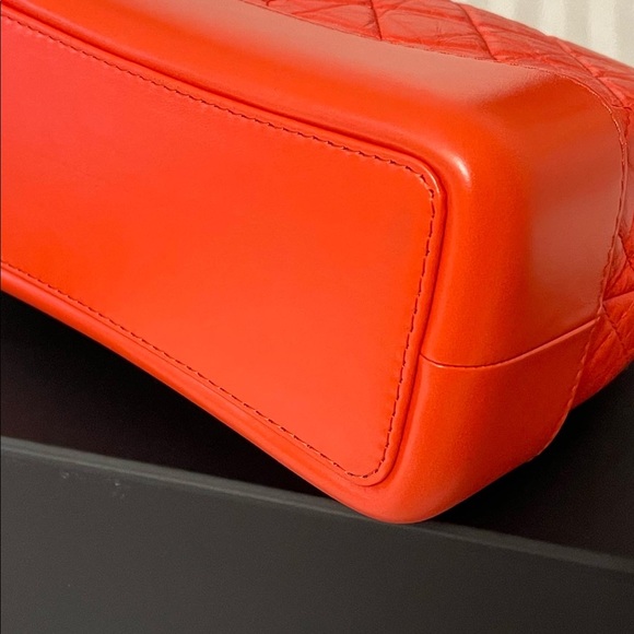 BNIB Chanel Gabrielle Backpack 
19S collection - Picture 12 of 13